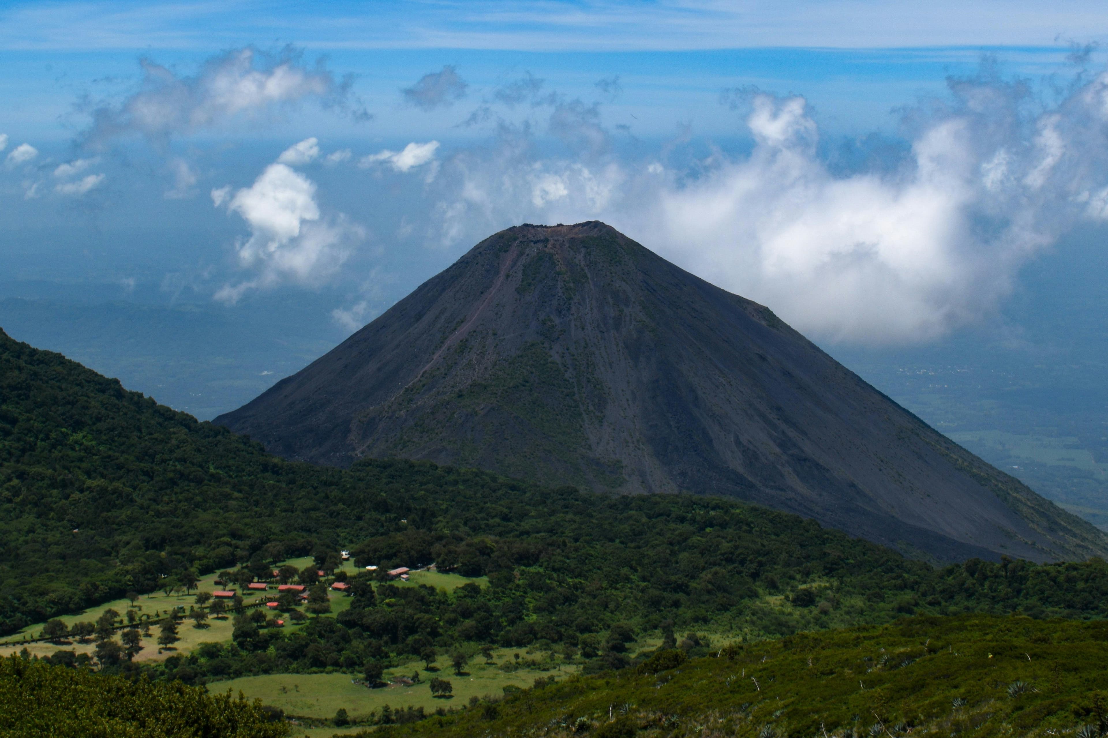Volcano Trilogy: Santa Ana + Cerro Verde + Izalco
